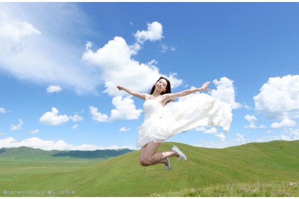 沉醉杭州美景,躺着喝茶,闲聊中度过美好时光 沉醉杭州美景,躺着喝茶,闲聊中度过美好时光